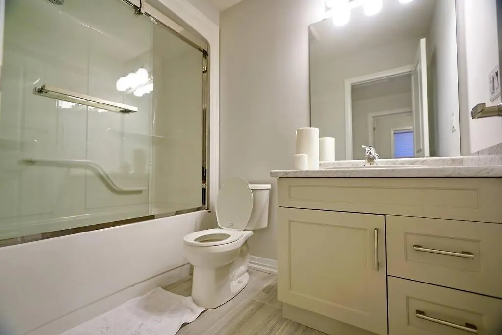 Beautiful And Unique Home In Niagara 0*, Niagara Falls